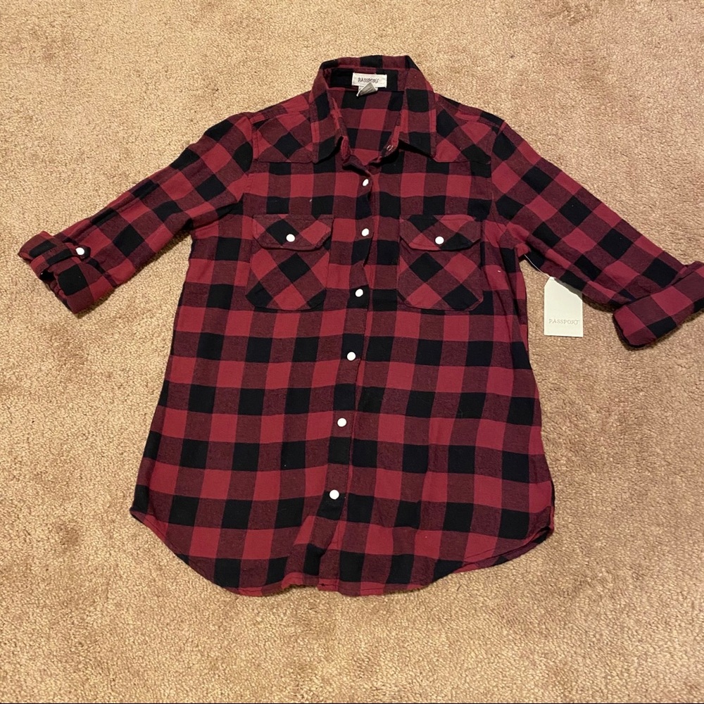 ✨2 FOR $10✨ Brand new red and black plaid shirt